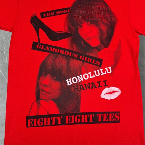 Limited Edition 88 Tees Hawaii Red T-Shirt Women Heels and Lips Graphic - Medium - Picture 3 of 8